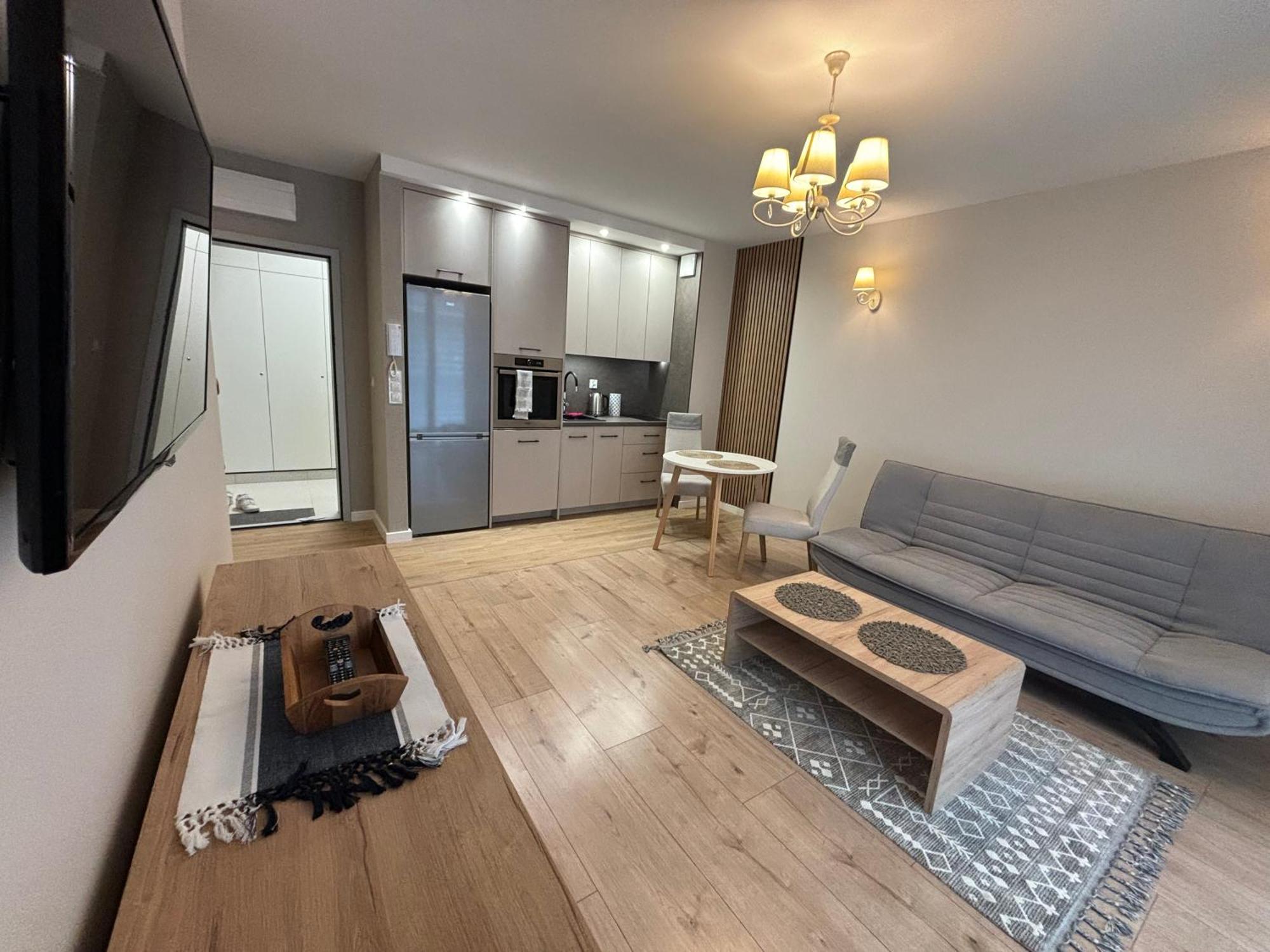 Apartamenty W Centrum Bialegostoku Z Parkingiem W Garazu Podziemnym Μπιάλιστοκ Εξωτερικό φωτογραφία