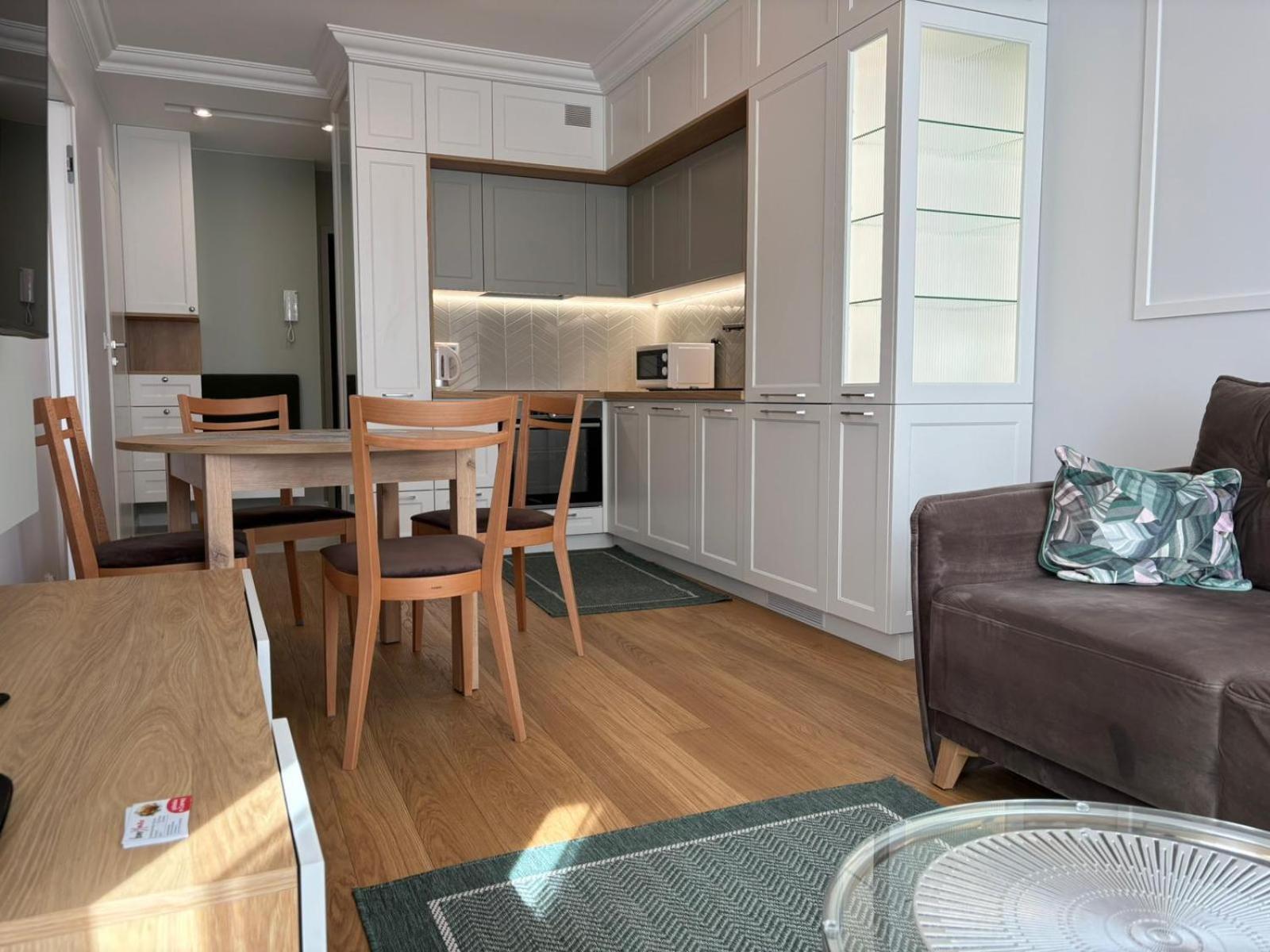 Apartamenty W Centrum Bialegostoku Z Parkingiem W Garazu Podziemnym Μπιάλιστοκ Εξωτερικό φωτογραφία