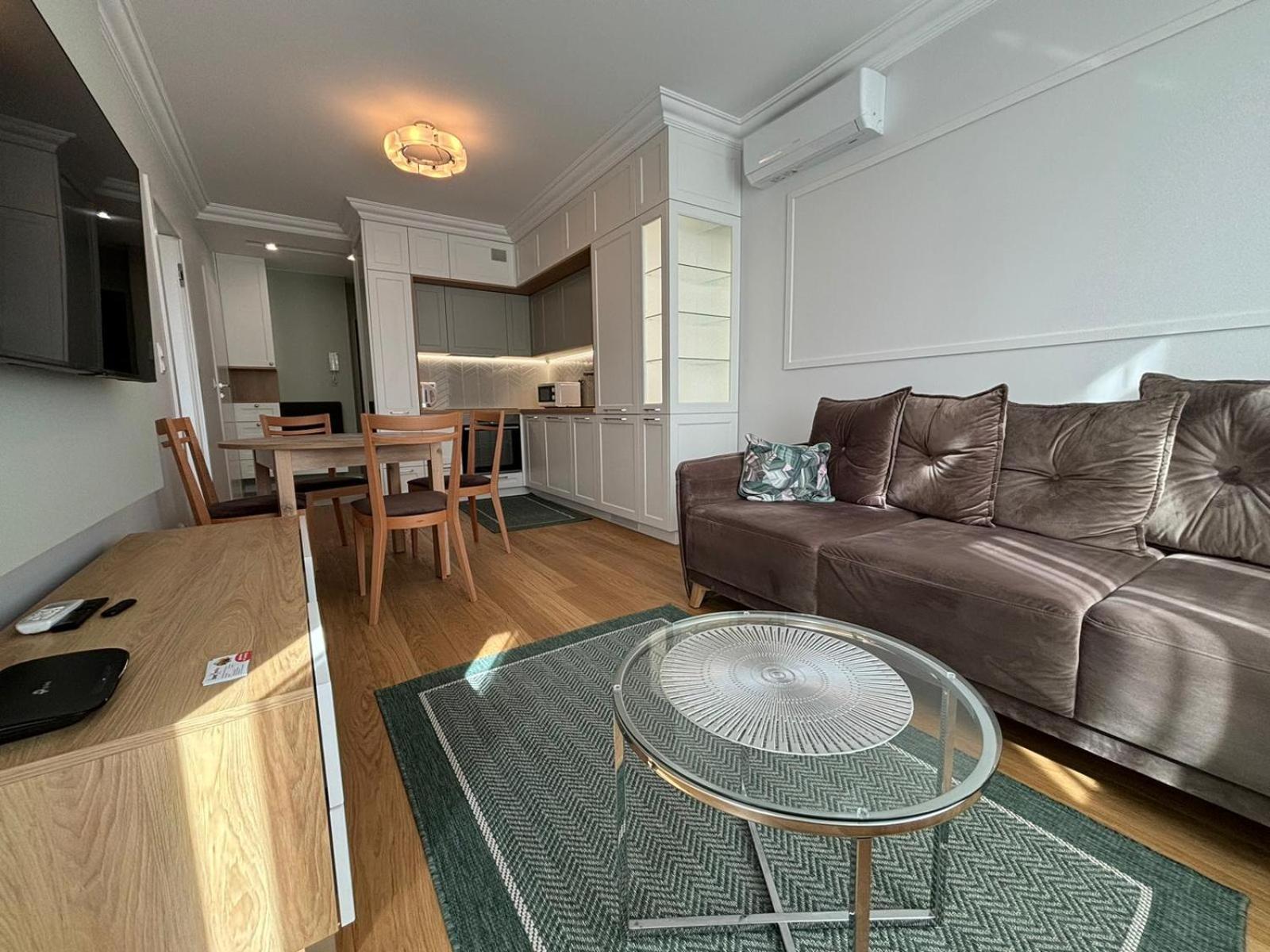 Apartamenty W Centrum Bialegostoku Z Parkingiem W Garazu Podziemnym Μπιάλιστοκ Εξωτερικό φωτογραφία